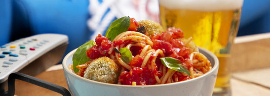 Spaghetti con dadolata e polpettine di verdura